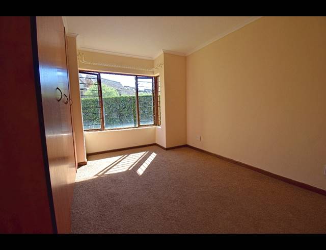 2 BEDROOM APARTMENT FOR SALE IN MONTANA